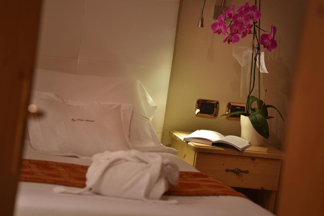 Hotel Cristallo 3*